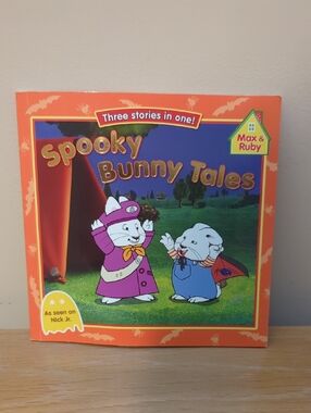5⭐️ for $25  Nickelodeon Max & Ruby Spooky Bunny Tales Book